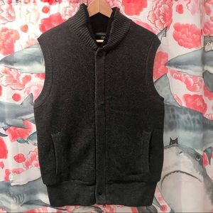 NWT Banana Republic Charcoal Wool Zip Sweater Vest